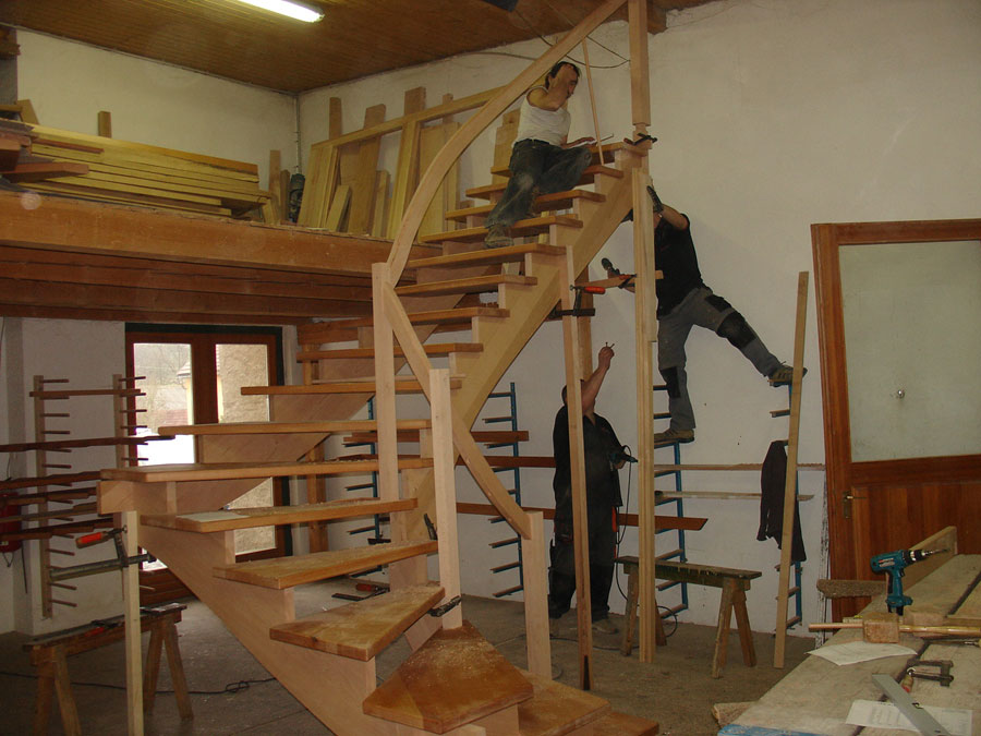 Construccion escaleras madera