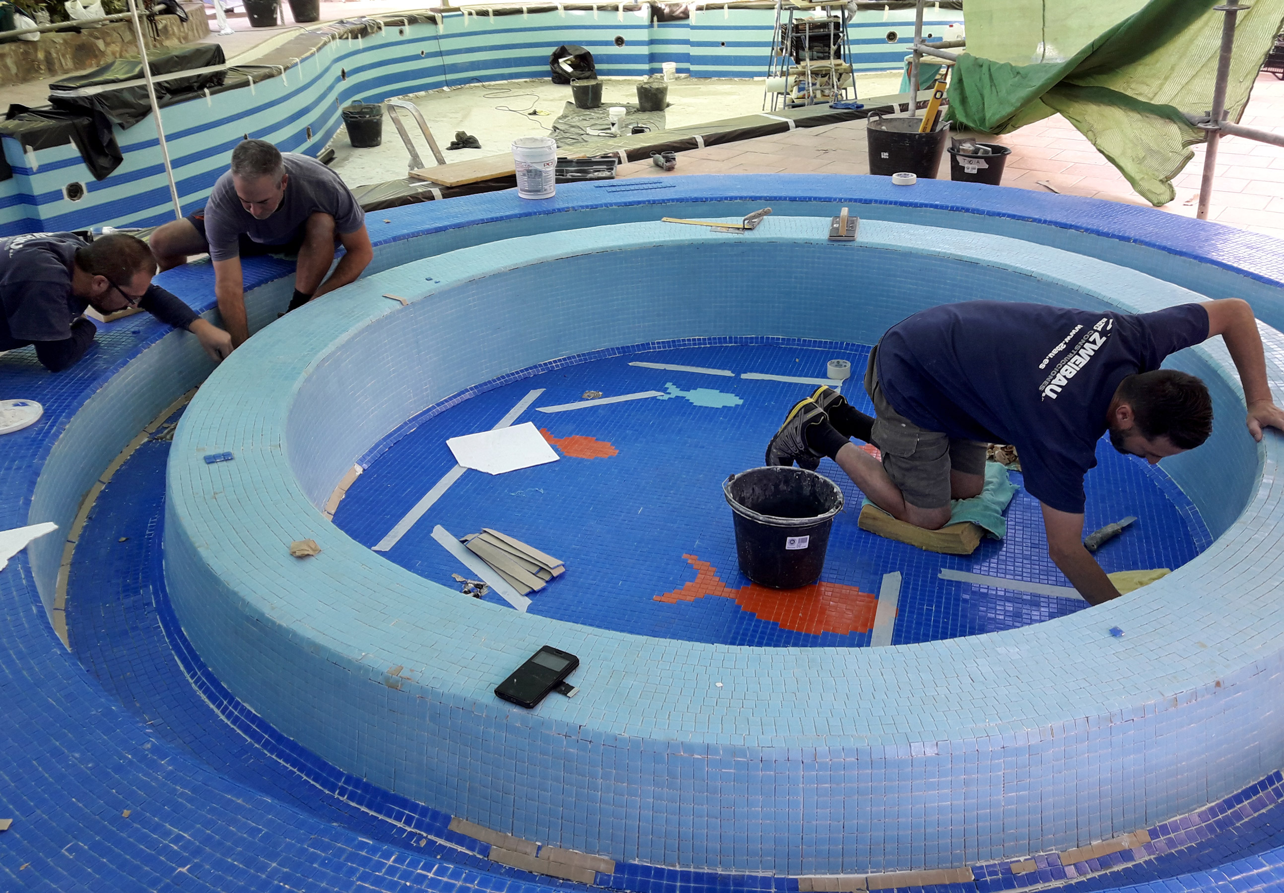 Mosaico del borde interior